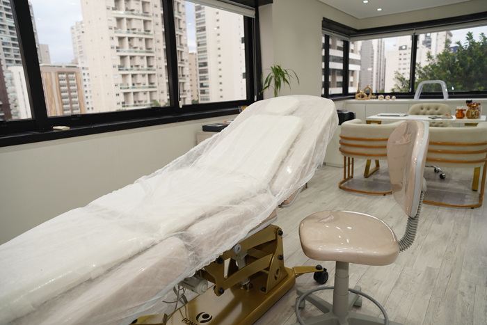 aesthetic-center-dra-aline-rocha-sala-1